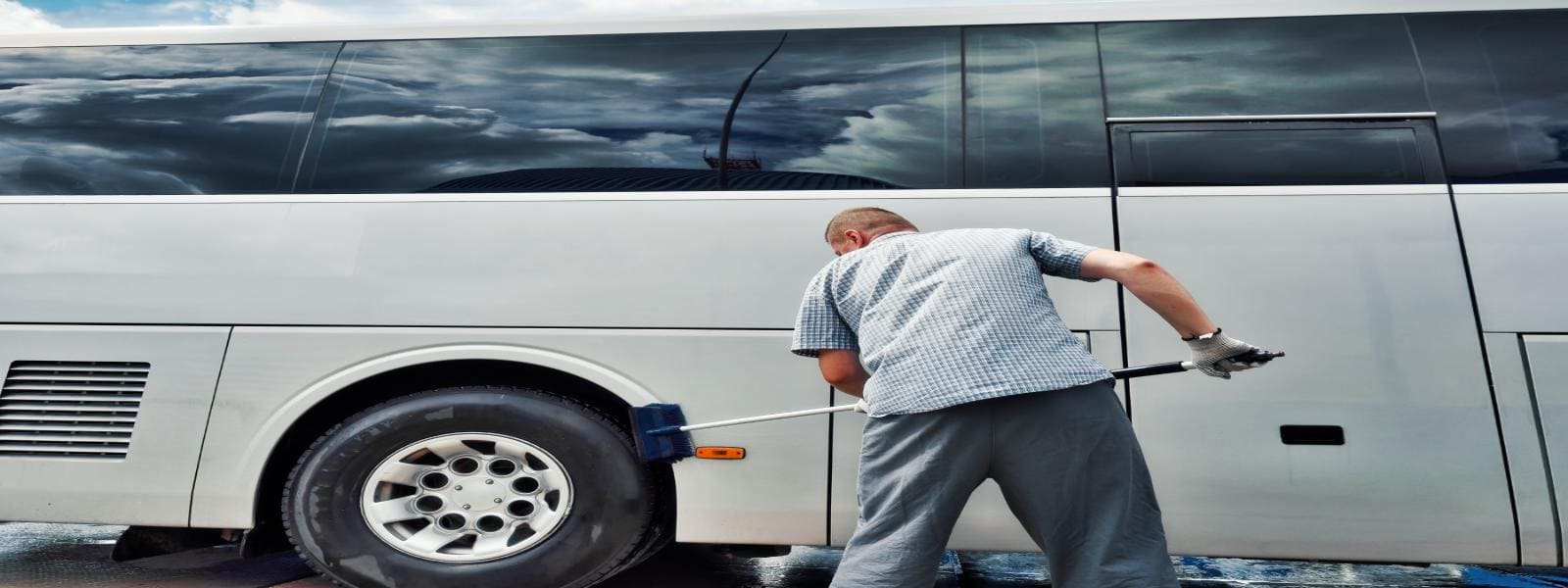 Bus Clean